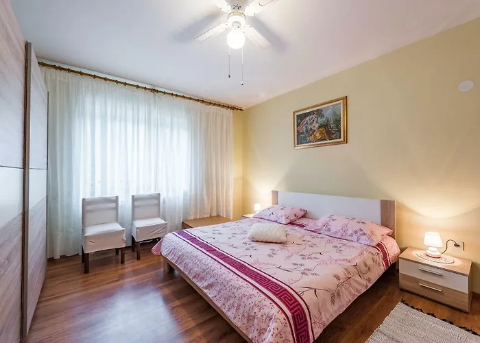 Apartment Sandi