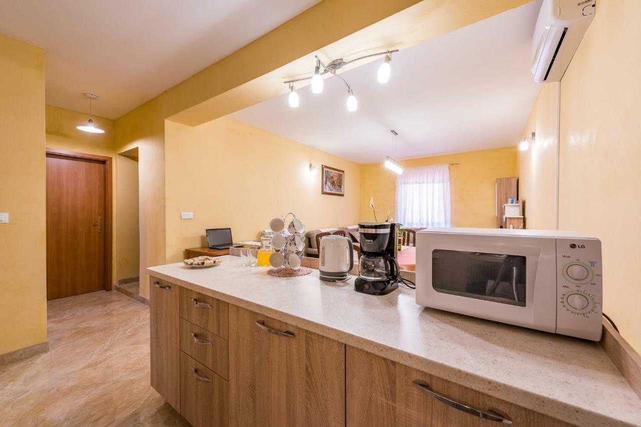 Apartment Sandi Tinjan