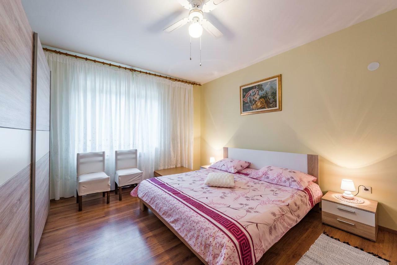 Sandi Apartment Tinjan